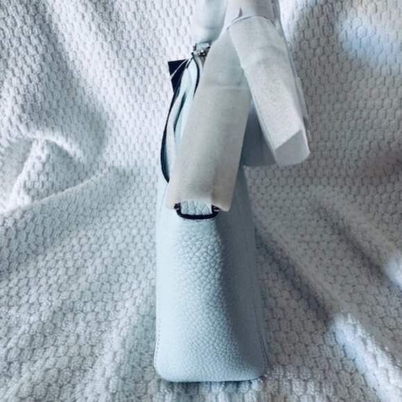 NWT Kate Spade Monica Small Crossbody Crisp Sky Blue Pebbled Leather $279 - Picture 4 of 8